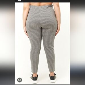 Forever 21 Plus Size 2X Gray White Pinstripe Leggings Office Work Career Pants